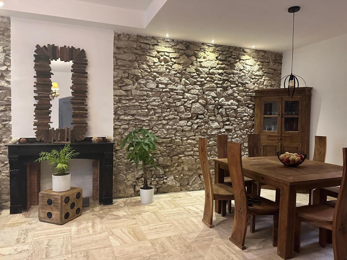 La Maison Du Puits Cesseras Kültér fotó